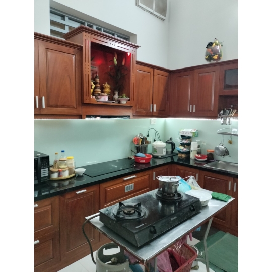 KỆ BẾP GỖ 